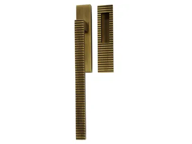 h_artwork-as1102-p2-fama-international-532339-rele2ed03e.jpg